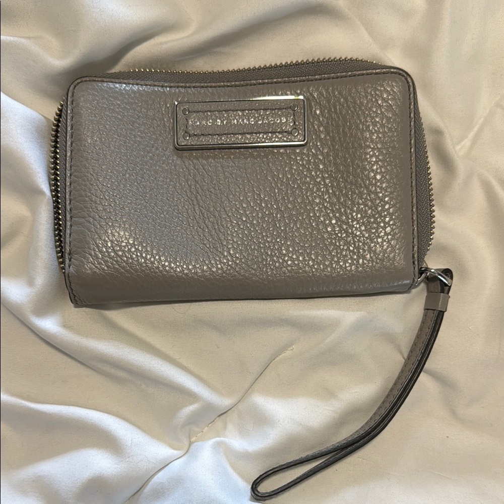 Marc by Marc Jacobs Gray Wristlet Wallet